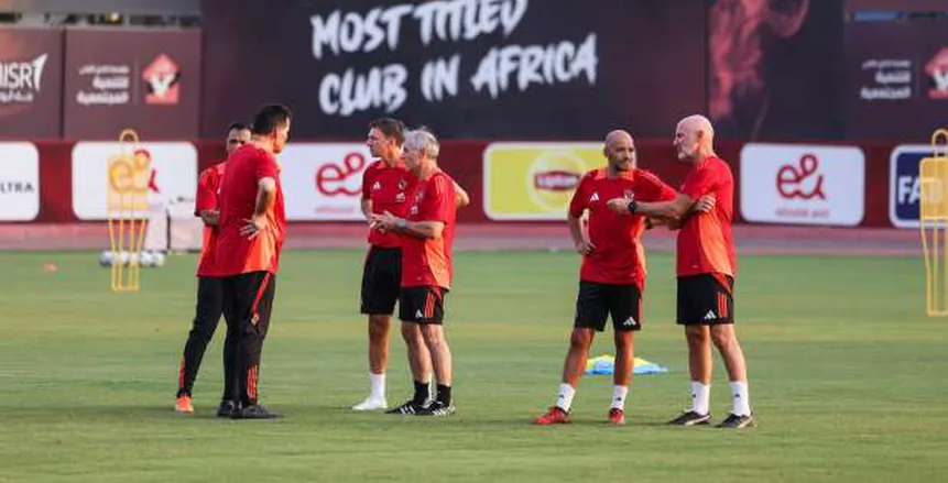 أزمة تواجه الأهلي قبل مواجهة الهلال السوداني.. وكولر ينتظر تحرك الإدارة 1 تواجه الأهلي قبل مواجهة الهلال السوداني وكولر ينتظر تحرك أزمة تواجه الأهلي قبل مواجهة الهلال السوداني.. وكولر ينتظر تحرك الإدارة