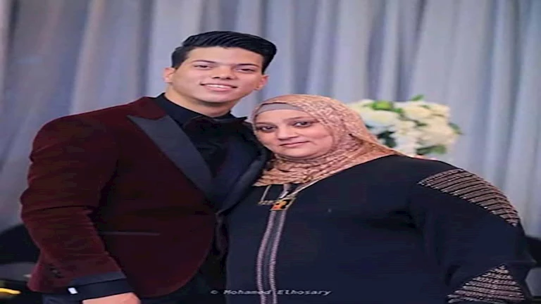 " خلاني أحب الكورة".. إمام عاشور يروي أصعب وأجمل لحظاته مع و 1 " خلاني أحب الكورة".. إمام عاشور يروي أصعب وأجمل لحظاته مع و