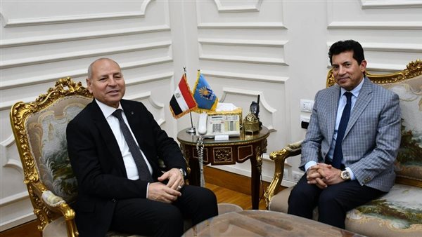 علي رأسها مبادرة تراك في الشارع، تفاصيل لقاء وزير الرياضة ومحافظ القاهرة 1 تفاصيل لقاء وزير