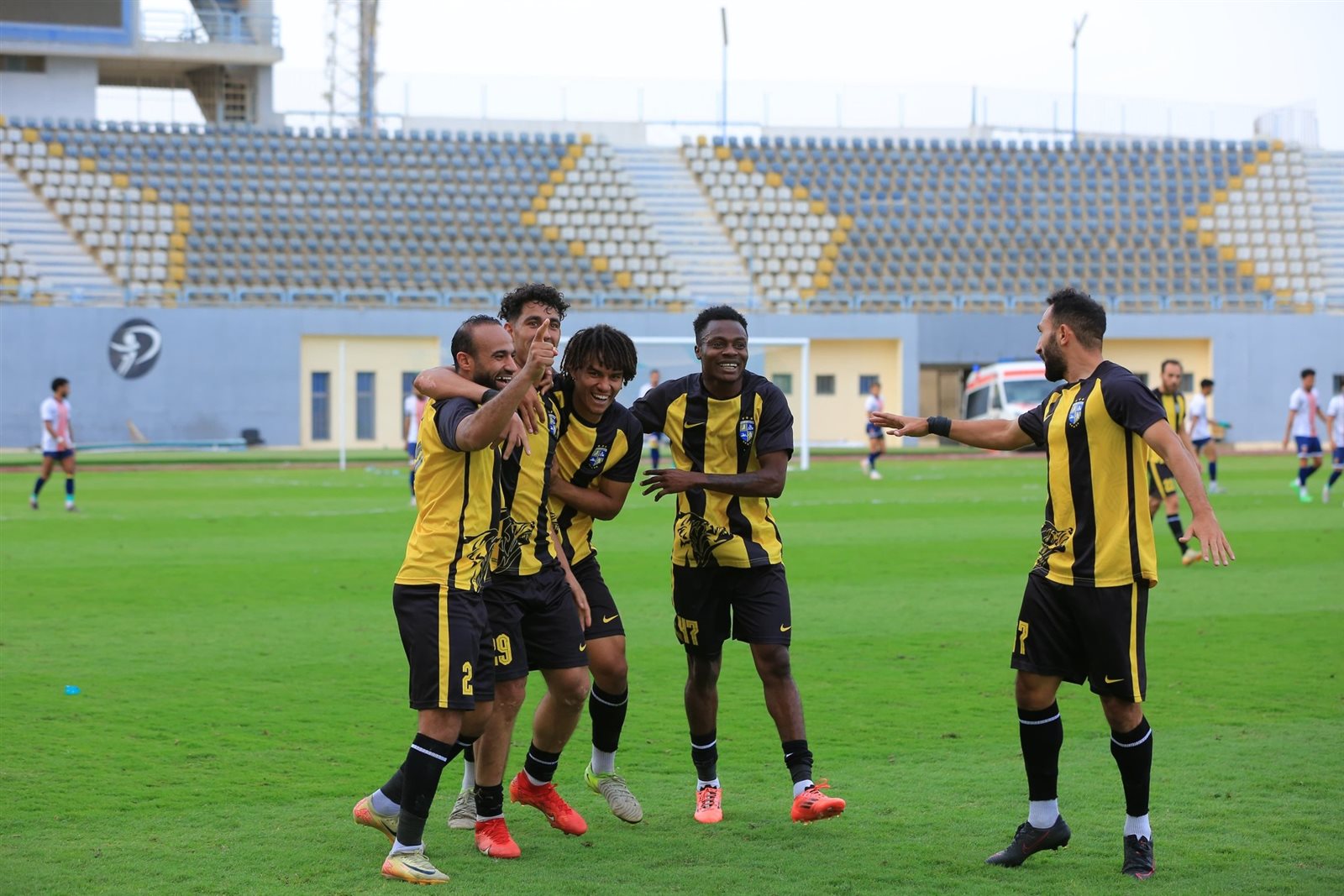 المقاولون يعود للدوري الممتاز بعد موسم واحد ويتصدر المحترفين 2 1747467587 651 157516041605160215751608160416081606 1610159316081583 160416041583160815851610 1575160416051605157815751586 157615931583 1605160815871605 1608157515811583 160816101578158915831585 157516041605158115781585160116101606 المقاولون يعود للدوري الممتاز بعد موسم واحد ويتصدر المحترفين