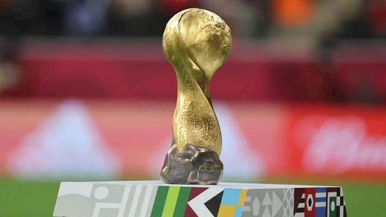 بمشاركة مصر.. اعلان موعد قرعة كأس العرب وكأس العالم للناشئين 2025 1 بمشاركة مصر.. اعلان موعد قرعة كأس العرب وكأس العالم للناشئين 2025