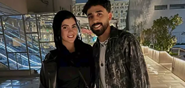 زوجة مروان عطية تستقبله بعد انتهاء مشوار الأهلى في مونديال الأندية 1 زوجة مروان عطية تستقبله بعد انتهاء مشوار الأهلى في مونديال الأندية