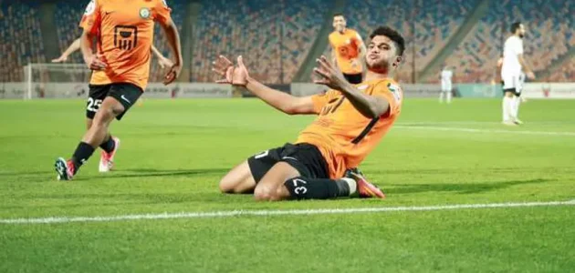 عاجل.. أسامة فيصل يوقع على عقود انضمامه لصفوف الأهلي 1 أسامة فيصل يوقع على عقود انضمامه لصفوف الأهلي عاجل.. أسامة فيصل يوقع على عقود انضمامه لصفوف الأهلي