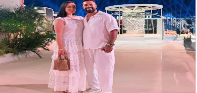 10 صورة رومانسية لـ حسني عبد ربه وزوجته من حفل في العلمين 1 10 صورة رومانسية لـ حسني عبد ربه وزوجته من حفل في العلمين