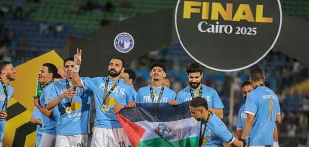 الرياضية بيراميدز يخطف هدف الأهلي وتفاصيل عقد معلول وصفقة النشرة الرياضية.. بيراميدز يخطف هدف الأهلي وتفاصيل عقد معلول وصفقة «زملكاوية»