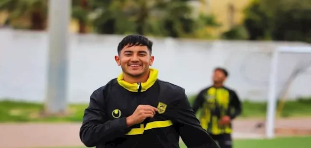 "تألق في الودية أمام ريبيرو".. الأهلي يفاوض ظهير البنزرتي التونسي 1 "تألق في الودية أمام ريبيرو".. الأهلي يفاوض ظهير البنزرتي التونسي