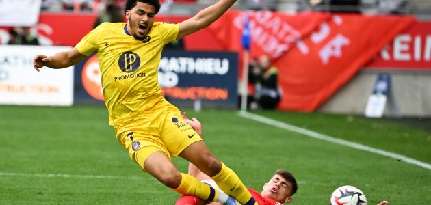 رسميا.. زكريا أبو خلال يبدأ مغامرته في الدوري الإيطالي | كووورة 1 kooora logo