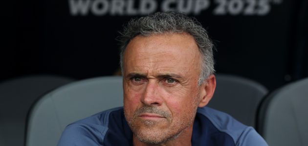 شرط صارم يعطل تخلص باريس من ضحية إنريكي | كووورة 1 FBL-ESP-LIGA-BARCELONA-MANCHESTER UNITED-RASHFORD