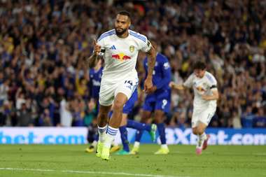 Leeds United v Everton - Premier League