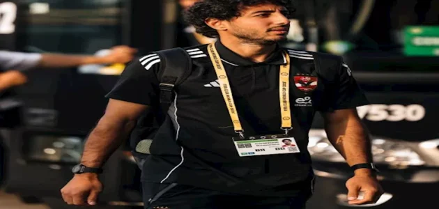 أول رد فعل من محمد هاني بعد طرده في مباراة الأهلي وفاركو بالدوري