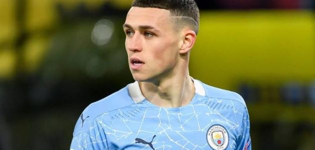 تصرف غريب.. فودين يثير الجدل في مباراة السيتي وتوتنهام 1 تصرف غريب.. فودين يثير الجدل في مباراة السيتي وتوتنهام
