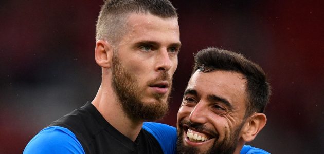 TOPSHOT-FBL-AWARD-BALLON D