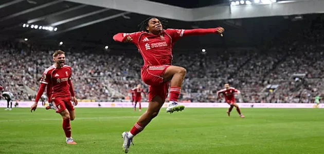 ريو نجوموها يحقق رقما قياسيا مع ليفربول