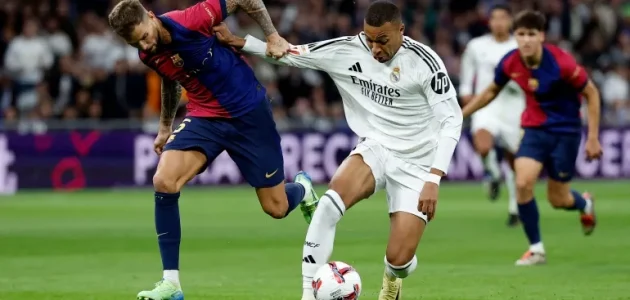 صراع ريال مدريد وبرشلونة على موهبة الدوري الإنجليزي
