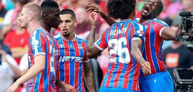 كريستال بالاس يتوج بكأس الدرع الخيرية 2025 بعد فوز مثير على ليفربول بركلات الترجيح