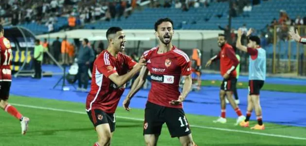 «لن يشكو النادي».. تحركات في الأهلي لحل أزمة أحمد عبد القادر 1 يشكو النادي تحركات في الأهلي لحل أزمة أحمد عبد «لن يشكو النادي».. تحركات في الأهلي لحل أزمة أحمد عبد القادر