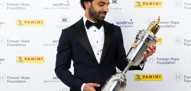 ماذا ينتظر صلاح بعد التتويج بجائزة الأفضل في الدوري الإنجليزي2025 1 ماذا ينتظر صلاح بعد التتويج بجائزة الأفضل في الدوري الإنجليزي2025