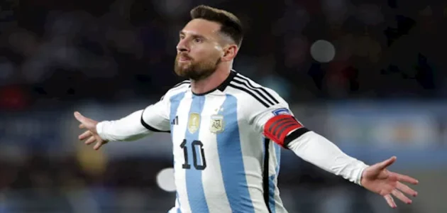 الأول تاريخيا.. ميسي يحقق رقما قياسيا في مباراة الأرجنتين وفنزويلا