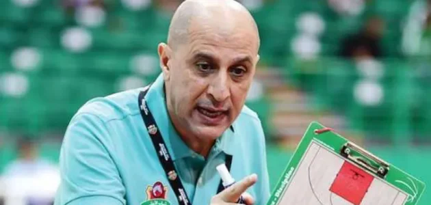 السكندري يقبل استقالة أحمد عمر ويبحث عن مدرب جديد الاتحاد السكندري يقبل استقالة أحمد عمر ويبحث عن مدرب جديد لفريق السلة