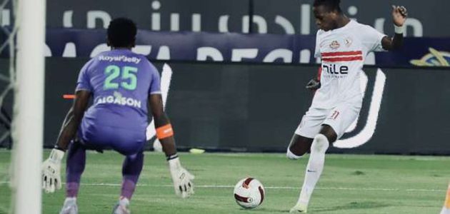 الرياضية لاعب الأهلي خارج أسوار الأحمر وبانزا يغيب عن النشرة الرياضية: لاعب الأهلي خارج أسوار الأحمر.. وبانزا يغيب عن القمة