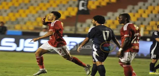 "بعد أكثر من 10 سنوات".. تريزيجيه يعود للتسجيل مع الأهلي بالدوري المصر 1 "بعد أكثر من 10 سنوات".. تريزيجيه يعود للتسجيل مع الأهلي بالدوري المصر