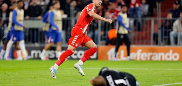 تحليل.. ثلاثي هجوم بايرن يعيد تشيلسي إلى أرض الواقع | كووورة 1 تحليل.. ثلاثي هجوم بايرن يعيد تشيلسي إلى أرض الواقع | كووورة