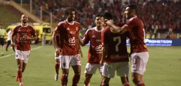 تريزيجيه يضع الأهلي في المقدمة أمام إنبي في شوط أول مثير بالدوري 1 يضع الأهلي في المقدمة أمام إنبي في شوط أول تريزيجيه يضع الأهلي في المقدمة أمام إنبي في شوط أول مثير بالدوري