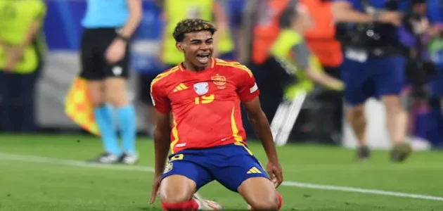 هزيمة ألمانية ومفاجآت.. نتائج مباريات الخميس بتصفيات كأس العالم 2026 1 هزيمة ألمانية ومفاجآت.. نتائج مباريات الخميس بتصفيات كأس العالم 2026