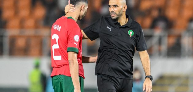 الركراكي يوضح حقيقة الصدام مع باريس بشأن حكيمي | كووورة 1 حكيمي