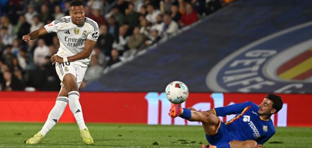 مبابي يكرر رقما تاريخيا لرونالدو مع ريال مدريد | كووورة