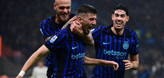 إنتر ميلان يستعيد توازنه بفوز عريض على فيورنتينا | كووورة