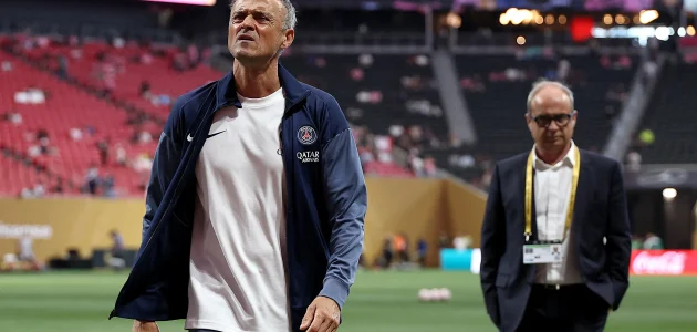 أبرزهم الريال وبرشلونة.. باريس يخوض حربا مع كبار أوروبا على "كروس الجديد" 1 أبرزهم الريال وبرشلونة.. باريس يخوض حربا مع كبار أوروبا على “كروس الجديد”