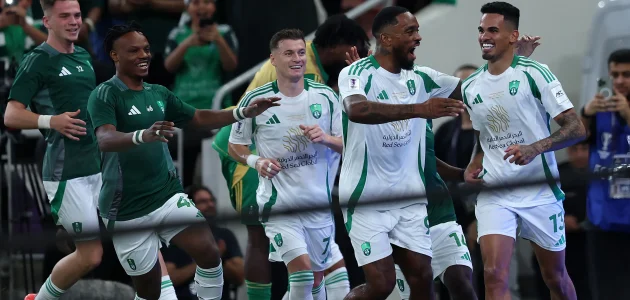 أهلي جدة والقادسية.. غضب وبكاء وإثارة تحكيمية | كووورة