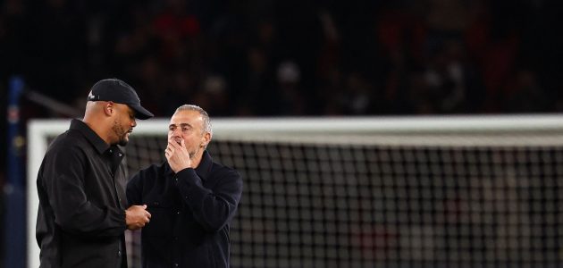 تحليل باريس وبايرن.. كومباني يستغل 3 قرارات كارثية من إنريكي | كووورة 1 تحليل باريس وبايرن.. كومباني يستغل 3 قرارات كارثية من إنريكي | كووورة