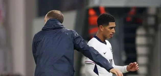 توماس توخيل يحذر بيلينجهام: «السلوك هو المفتاح.. وعليك تقبل القرارات» 1 توماس توخيل يحذر بيلينجهام: «السلوك هو المفتاح.. وعليك تقبل القرارات»