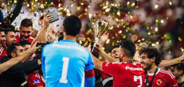 حدث فجرا في الأهلي.. توقيع لاعب المنتخب ومفاجأة حامد حمدان وجراديشار يعطل صفقة المهاجم 1 حدث فجرا في الأهلي.. توقيع لاعب المنتخب ومفاجأة حامد حمدان وجراديشار يعطل صفقة المهاجم