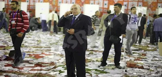 رئيس الزمالك الأسبق يعرض أحد الحلول للأزمة المالية للنادي