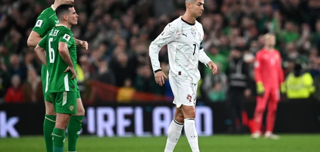 لأول مرة في التاريخ.. بطاقة حمراء تلوث مسيرة رونالدو مع البرتغال | كووورة 1 لأول مرة في التاريخ.. بطاقة حمراء تلوث مسيرة رونالدو مع البرتغال | كووورة