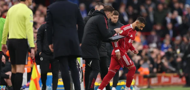 بعد 26 دقيقة.. صلاح يشارك أمام برايتون بقرار اضطراري | كووورة 1 بعد 26 دقيقة.. صلاح يشارك أمام برايتون بقرار اضطراري | كووورة