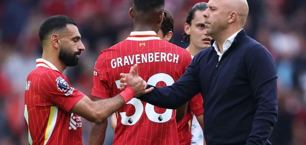 بعد أزمة صلاح.. جماهير ليفربول تساند سلوت أمام إنتر ميلان | كووورة 1 بعد أزمة صلاح.. جماهير ليفربول تساند سلوت أمام إنتر ميلان | كووورة