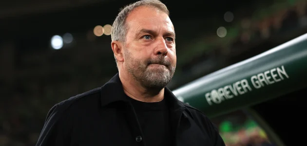 فليك: حراسة برشلونة محسومة.. ولن أهدر طاقتي على ريال مدريد | كووورة