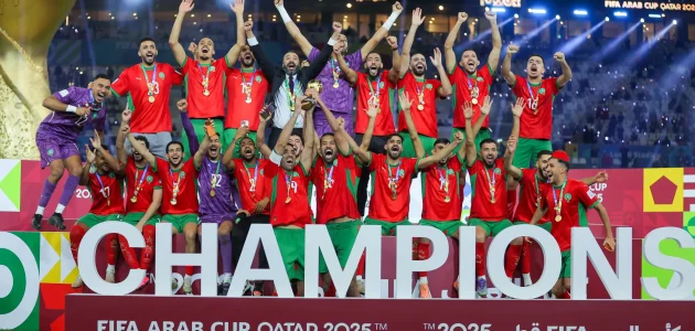 “كأس العرب تظهر أفضل ما تملك المنطقة” .. المغرب تتوج “ثلاثية” البطولات في قطر بليلة تاريخية