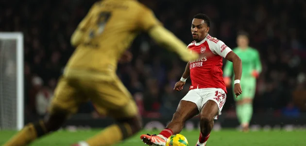 لماذا غاب تيمبر عن آرسنال أمام برايتون؟ | كووورة