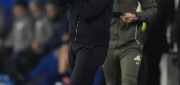 ليست مفاجأة.. ألونسو يتهكم على التحكيم بعد لقطة فنيسيوس جونيور | كووورة 1 ليست مفاجأة.. ألونسو يتهكم على التحكيم بعد لقطة فنيسيوس جونيور | كووورة