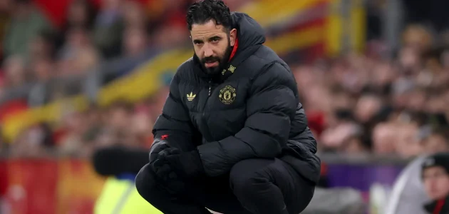 كاراجر يفتح النار على أموريم: أنت لا تصلح لتدريب مانشستر يونايتد | كووورة